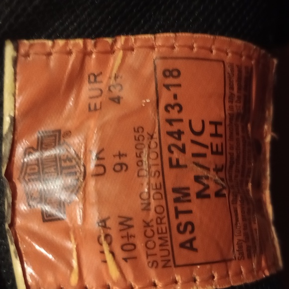 Harley Davidson boots - Picture 3 of 11